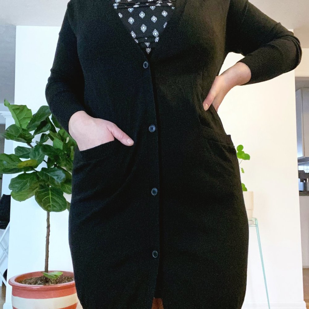 GAP Black Cardigan Duster size L Never Worn